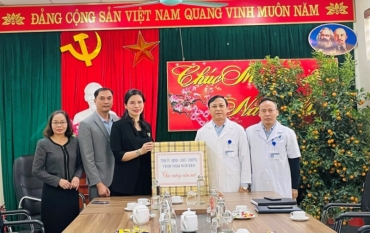 doan cong tac so y te tinh thai nguyen den tham va chuc tet benh vien y hoc co truyen thai nguyen nhan dip tet nguyen dan at ty 2025